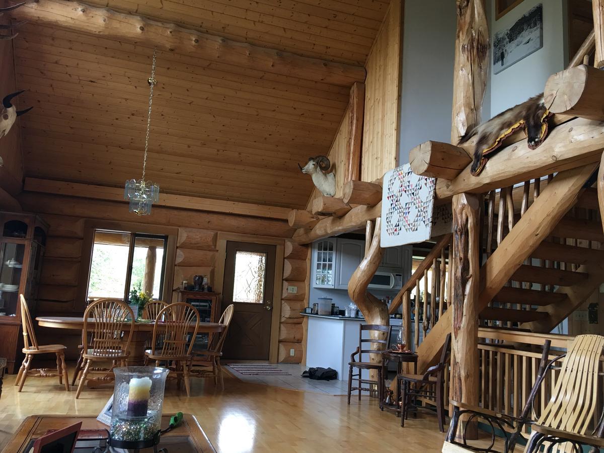 Sawing Logzz Cabin Copper Center エクステリア 写真